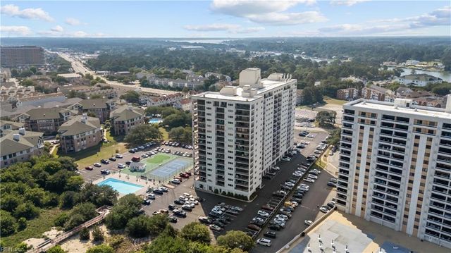 3288 Page Ave Apt 909, Virginia Beach, VA 23451