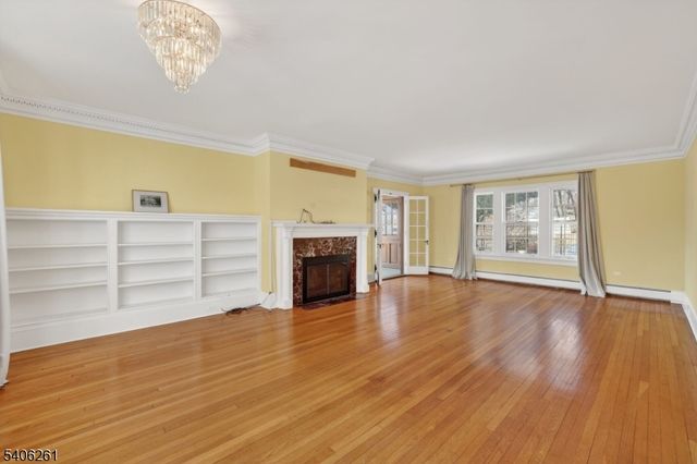 344 Middlesex Ave, Metuchen Boro, NJ 08840