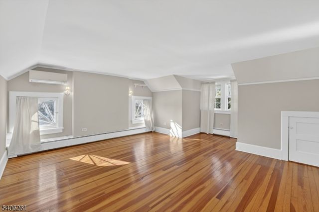 344 Middlesex Ave, Metuchen Boro, NJ 08840