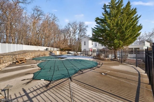 344 Middlesex Ave, Metuchen Boro, NJ 08840