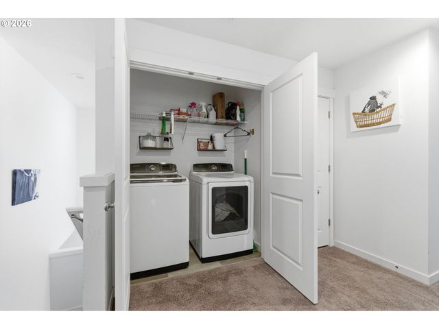 2597 Ne CURRIN CREEK Dr, Estacada, OR 97023