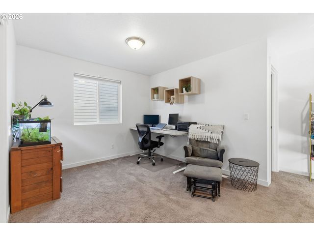 2597 Ne CURRIN CREEK Dr, Estacada, OR 97023