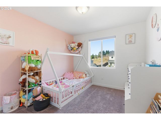 2597 Ne CURRIN CREEK Dr, Estacada, OR 97023