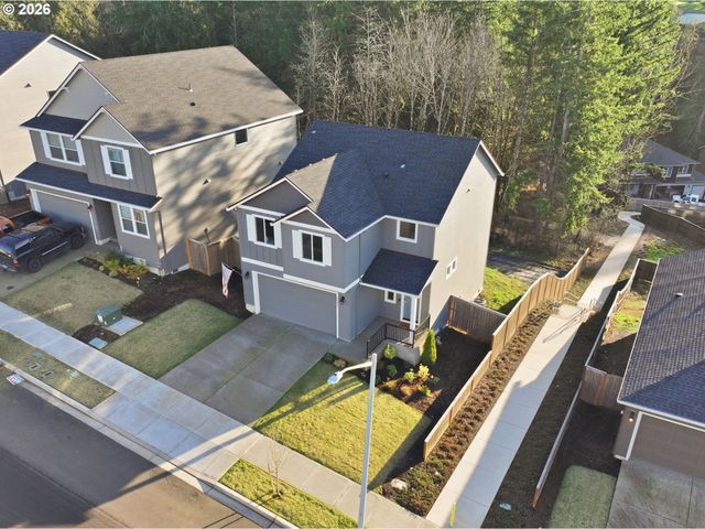 2597 Ne CURRIN CREEK Dr, Estacada, OR 97023