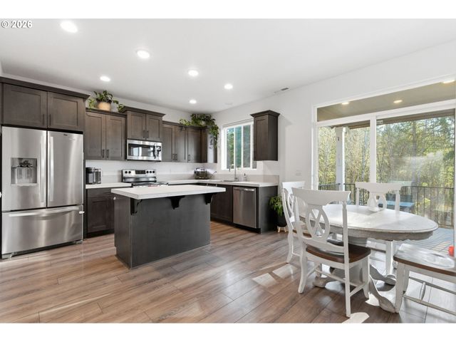 2597 Ne CURRIN CREEK Dr, Estacada, OR 97023