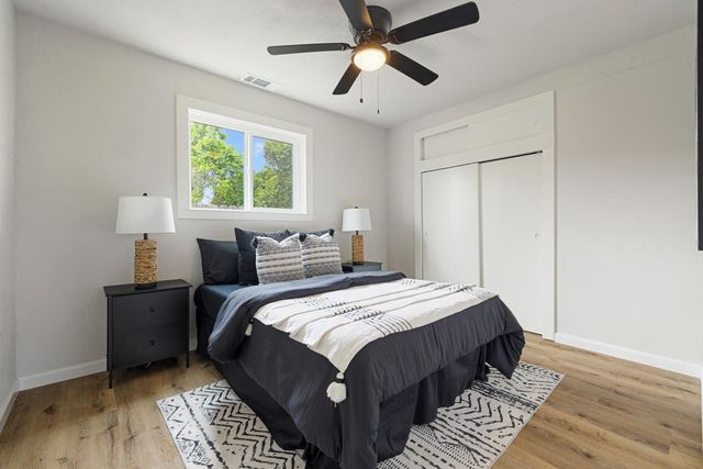 6349 Roselle Ave, Riverbank, CA 95367