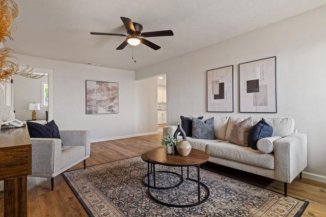 6349 Roselle Ave, Riverbank, CA 95367