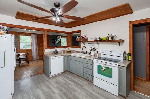 3020 62nd Street, Des Moines, IA 50322