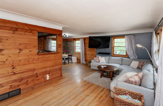 3020 62nd Street, Des Moines, IA 50322