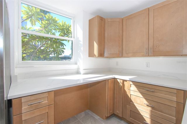 7425 BAY ISLAND DRIVE S 108, South Pasadena, FL 33707