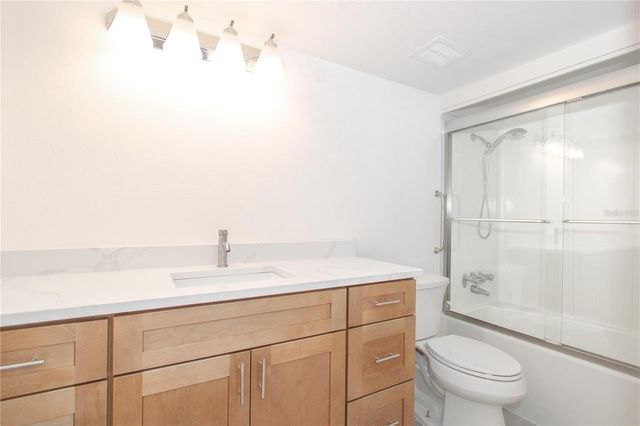 7425 BAY ISLAND DRIVE S 108, South Pasadena, FL 33707