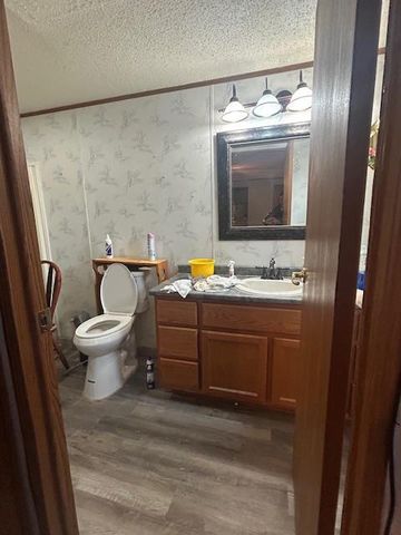 611 Opal Circle, Lannon, WI 53046