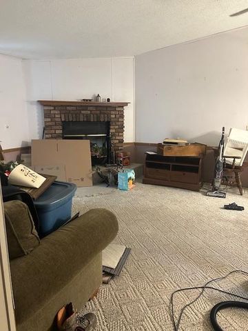 611 Opal Circle, Lannon, WI 53046