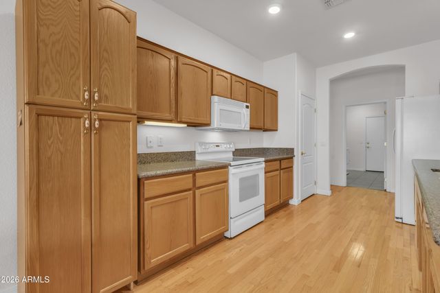 6754 S FOUR PEAKS Way, Chandler, AZ 85249