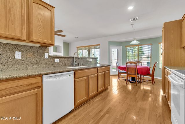 6754 S FOUR PEAKS Way, Chandler, AZ 85249