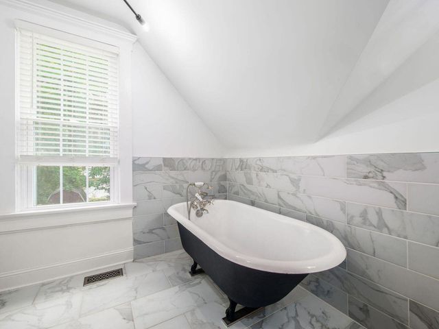 1091 S Washington Avenue, Columbus, OH 43206