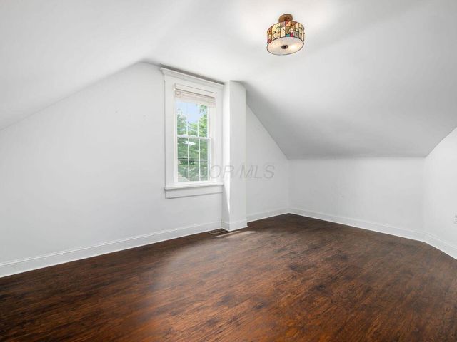 1091 S Washington Avenue, Columbus, OH 43206