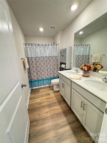 350 Brinkley Drive, Kings Mountain, NC 28086