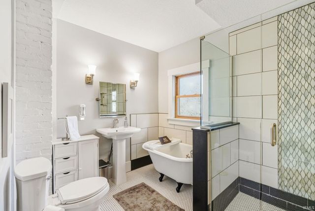 1720 Alabama Avenue, Fort Wayne, IN 46805