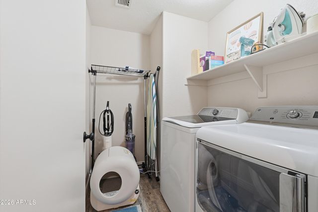 3611 W CHARLOTTE Drive, Glendale, AZ 85310