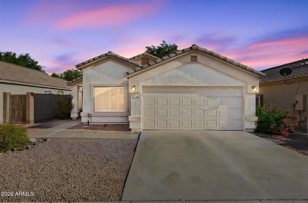 3611 W CHARLOTTE Drive, Glendale, AZ 85310 — photo 3