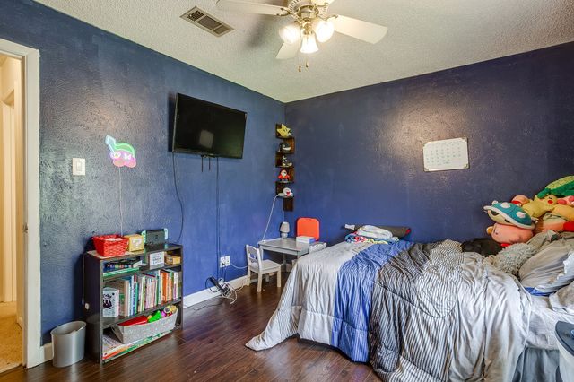 804 San Marcos Lane, Bedford, TX 76021