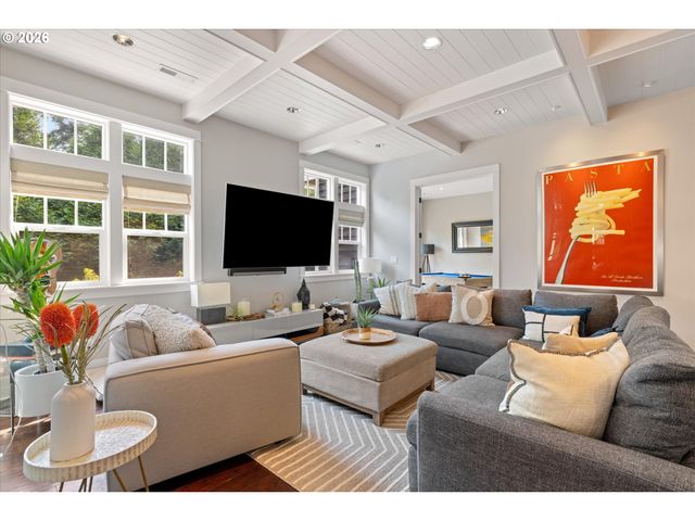 401 9TH St, Lake Oswego, OR 97034