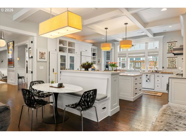 401 9TH St, Lake Oswego, OR 97034