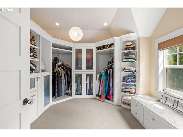 401 9TH St, Lake Oswego, OR 97034