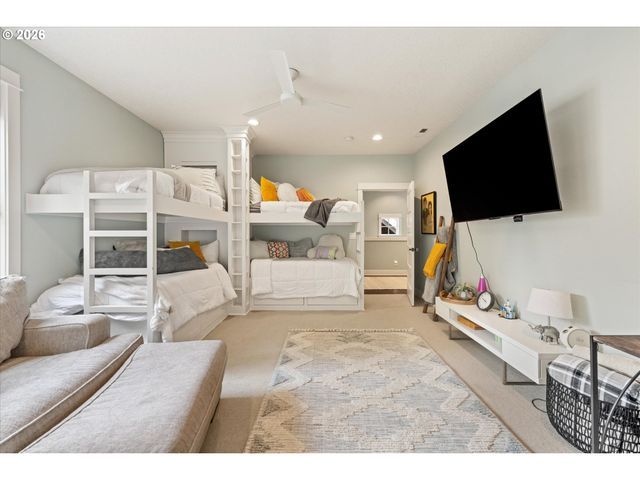 401 9TH St, Lake Oswego, OR 97034