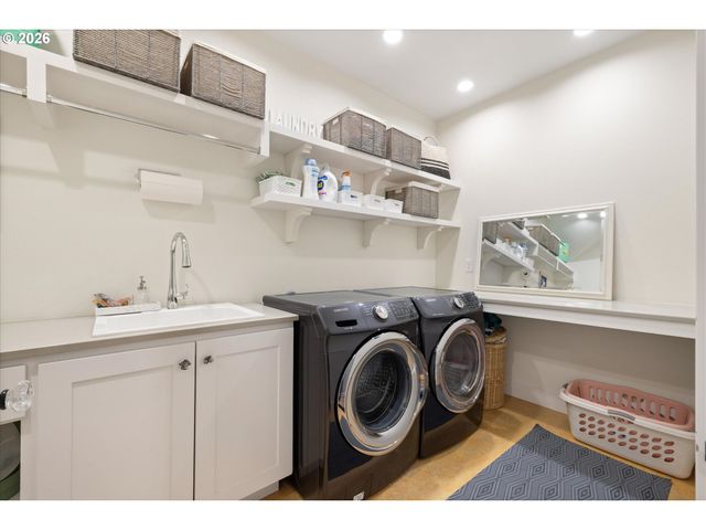 401 9TH St, Lake Oswego, OR 97034