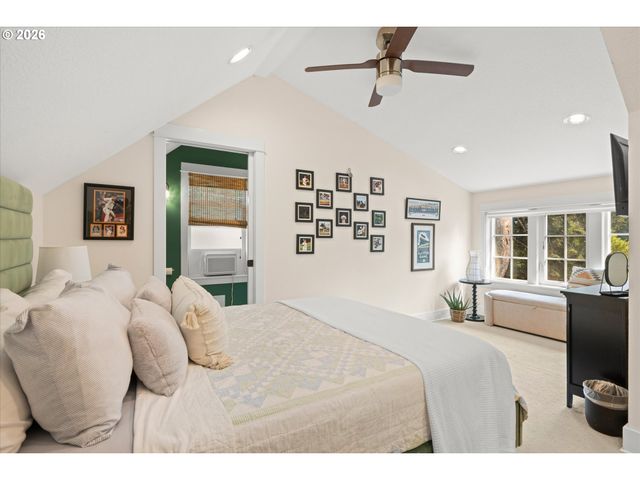 401 9TH St, Lake Oswego, OR 97034