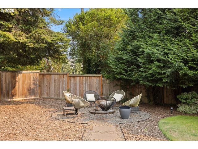 401 9TH St, Lake Oswego, OR 97034