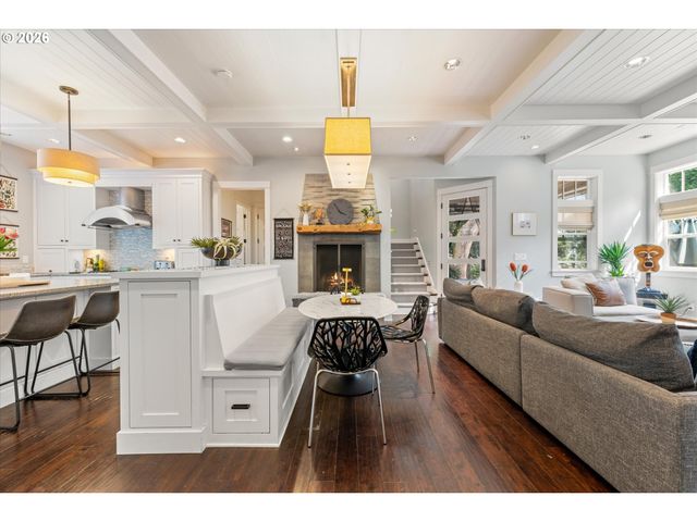 401 9TH St, Lake Oswego, OR 97034