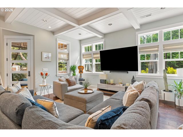401 9TH St, Lake Oswego, OR 97034