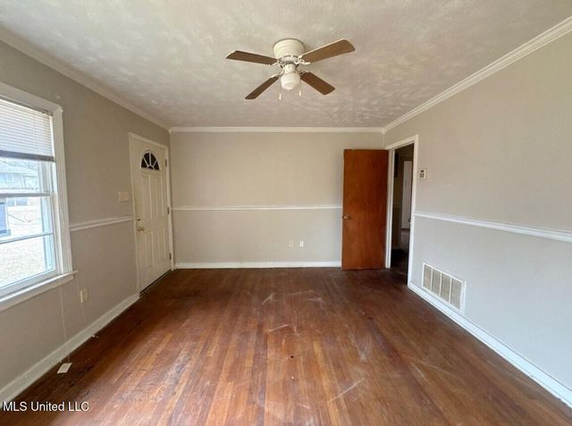 216 Meadowview Street, Jackson, MS 39209