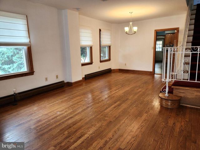 601 GREEN ST, Bridgeport, PA 19405