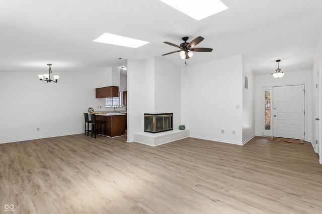 8177 N Payne Road, Indianapolis, IN 46268