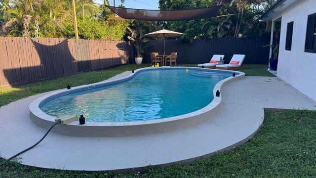 3958 NW 19TH Avenue, Oakland Park, FL 33309