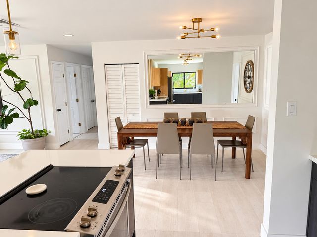 3958 NW 19TH Avenue, Oakland Park, FL 33309