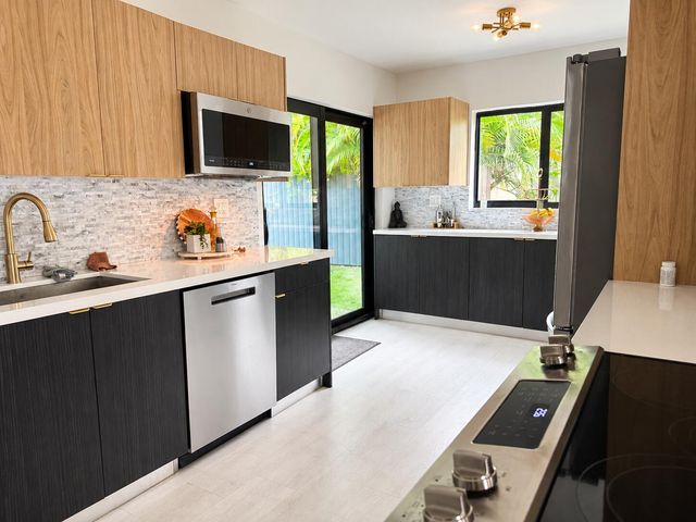 3958 NW 19TH Avenue, Oakland Park, FL 33309