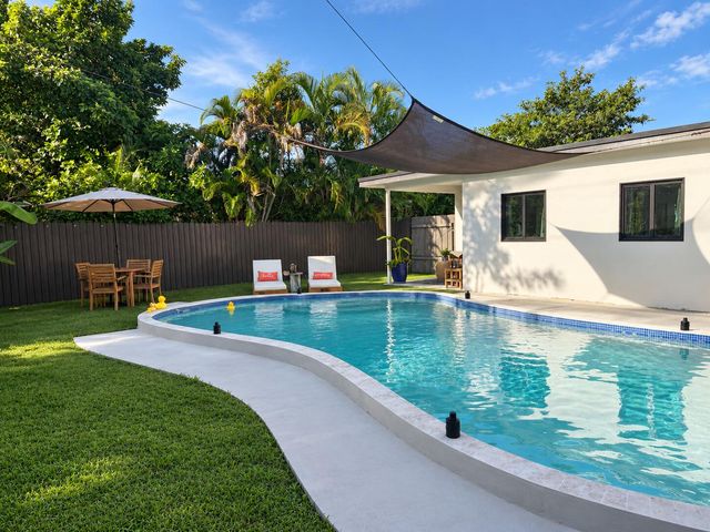 3958 NW 19TH Avenue, Oakland Park, FL 33309