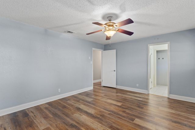 1601 O'Kelley RD, Rockdale, TX 76567