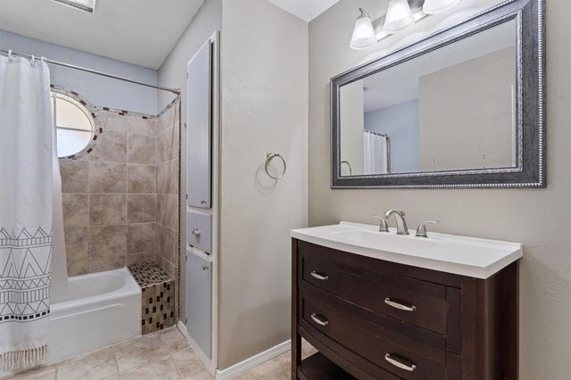 1601 O'Kelley RD, Rockdale, TX 76567