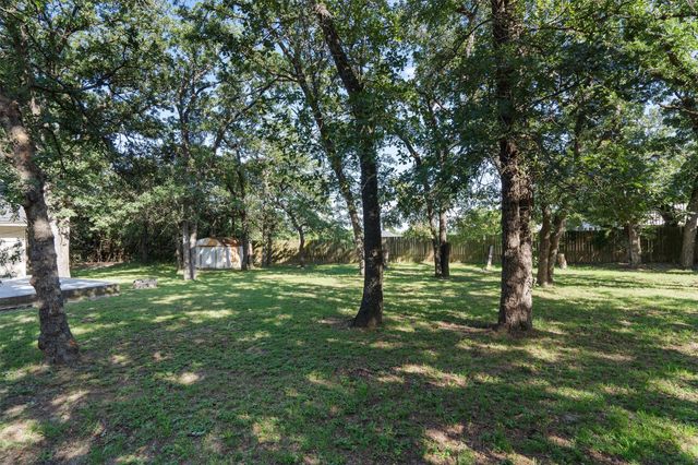 1601 O'Kelley RD, Rockdale, TX 76567