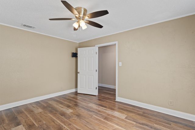 1601 O'Kelley RD, Rockdale, TX 76567