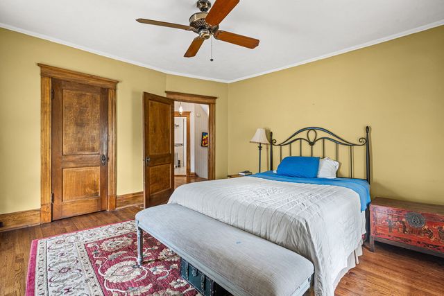 1538 Oakwood Avenue, Highland Park, IL 60035