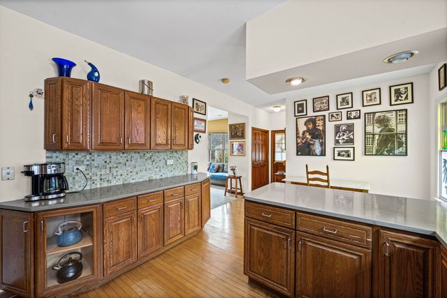 1538 Oakwood Avenue, Highland Park, IL 60035