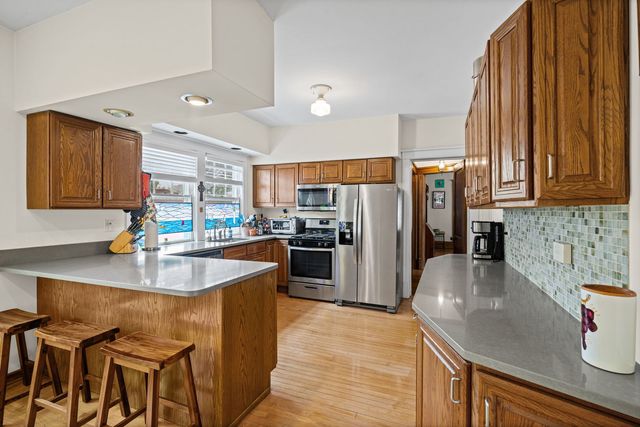 1538 Oakwood Avenue, Highland Park, IL 60035