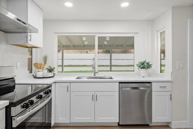 779 Cholla Rd, Chula Vista, CA 91910